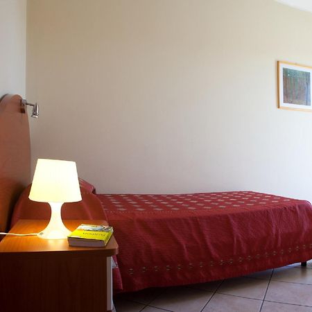 Motta SantʼAnastasia Motta Residence Hotel المظهر الخارجي الصورة