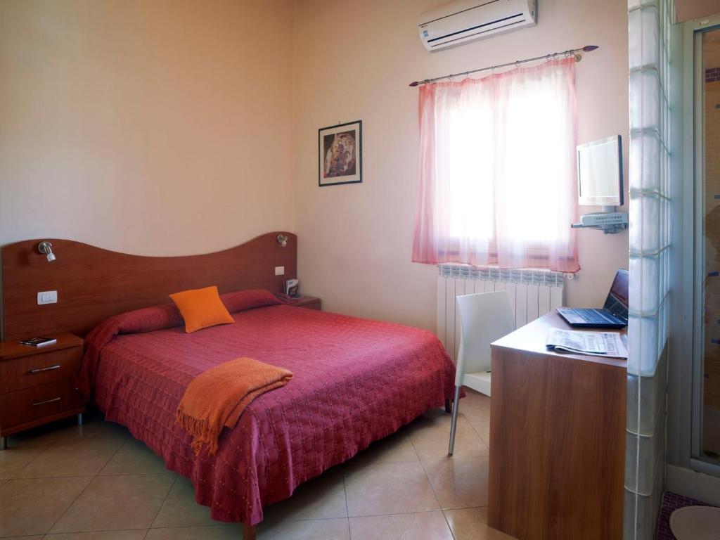 Motta SantʼAnastasia Motta Residence Hotel الغرفة الصورة
